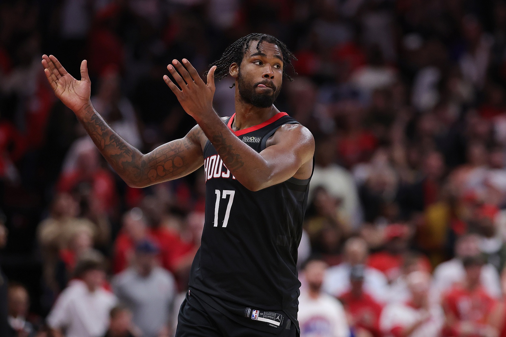 星空体育入口-领先近20个篮板仍输球！火箭统治了篮板却无法将其转化为得分优势